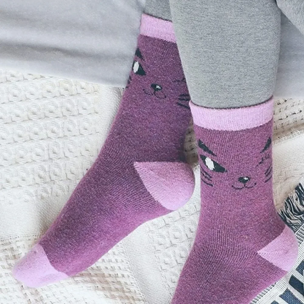 Winky cat socks